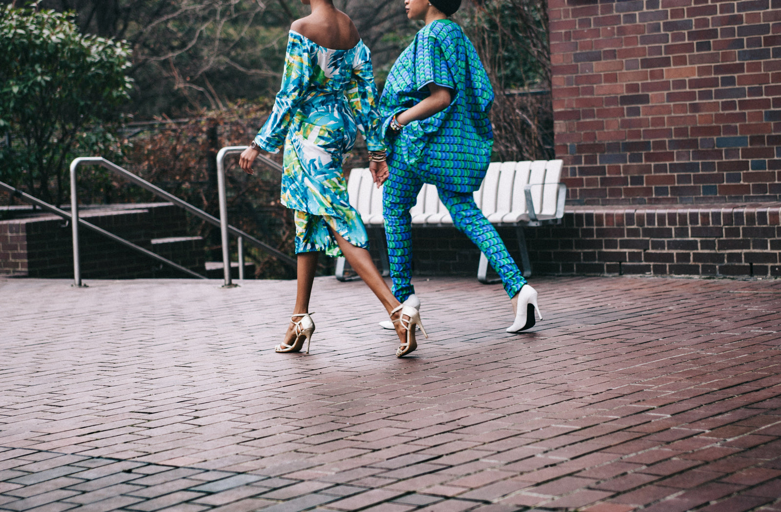 Heel Hack or Myth? The Surprising Truth About Incontinence Pads in Uncomfortable Shoes